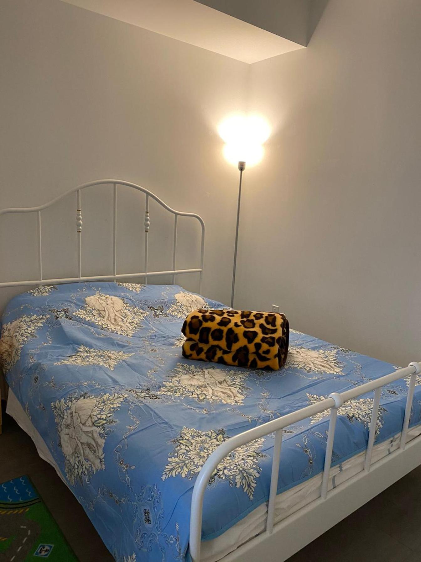 Cozy Holiday Home Toronto Luaran gambar